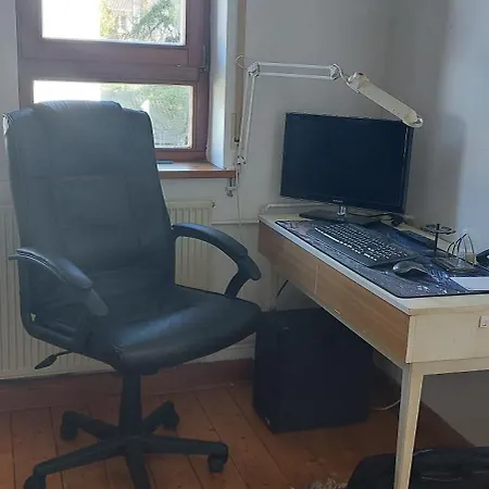 Helle Ruhige Zimmer Zu Vermieten Kassel Exterior photo