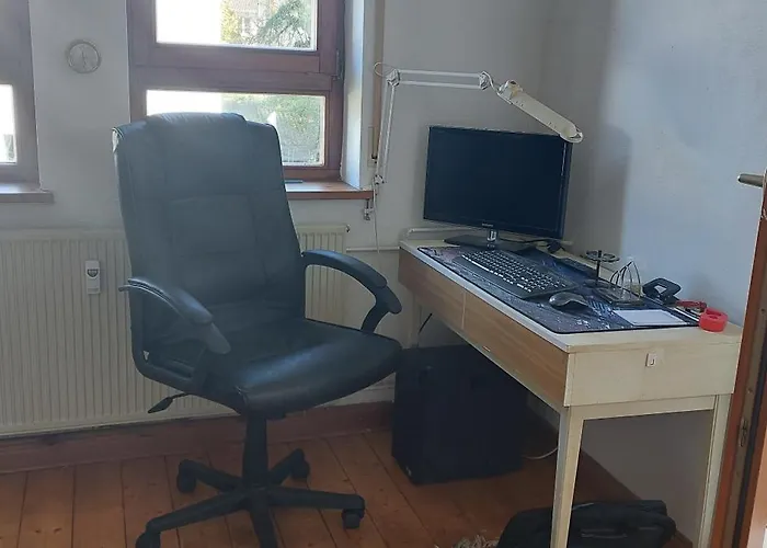 Helle Ruhige Zimmer Zu Vermieten