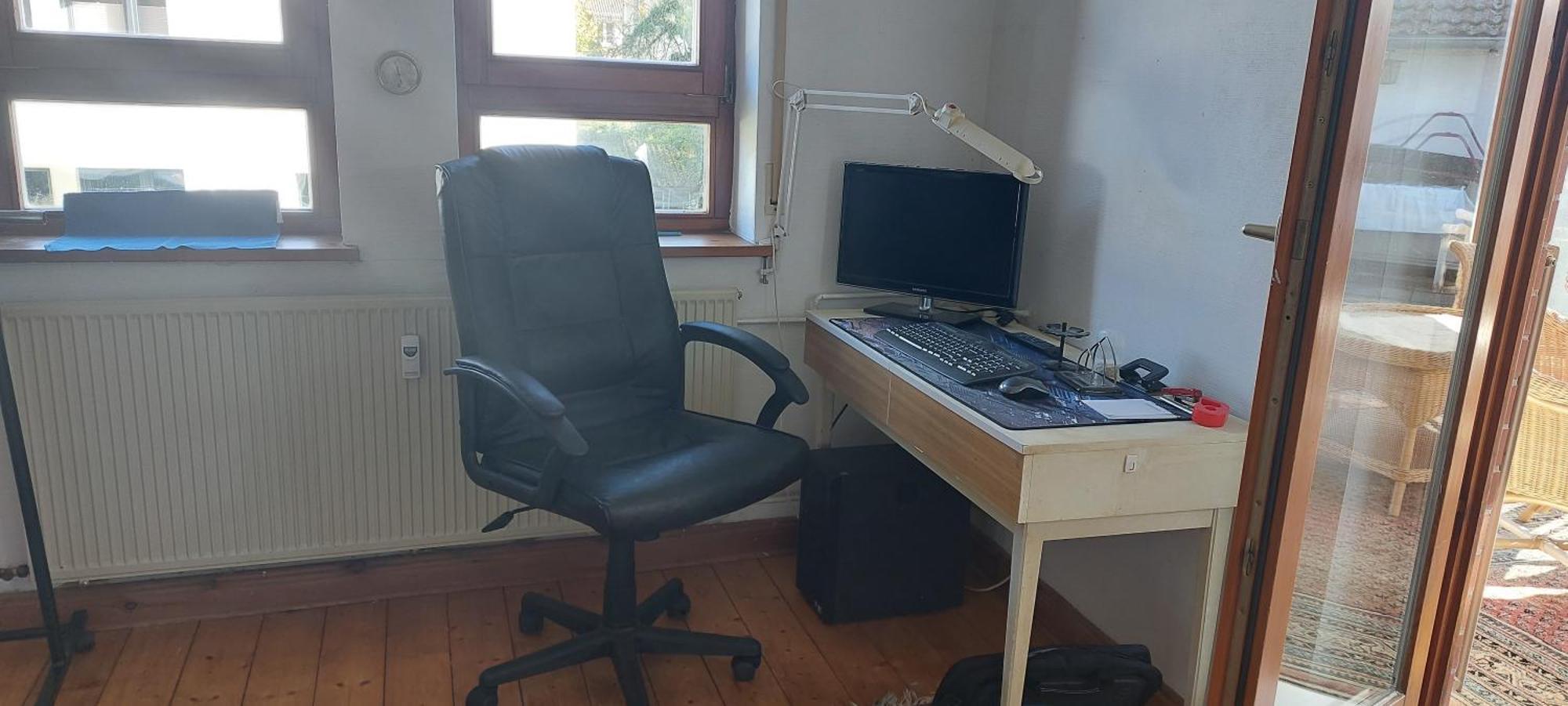 Helle Ruhige Zu Vermieten Apartment Kassel